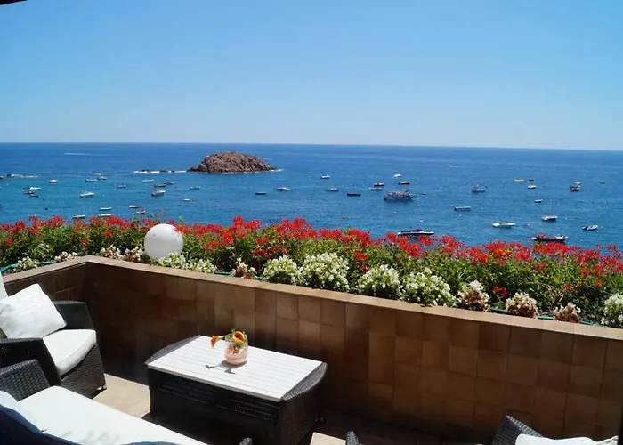 Exclusivo Duplex En Primera Linea En Tossa De Mar
