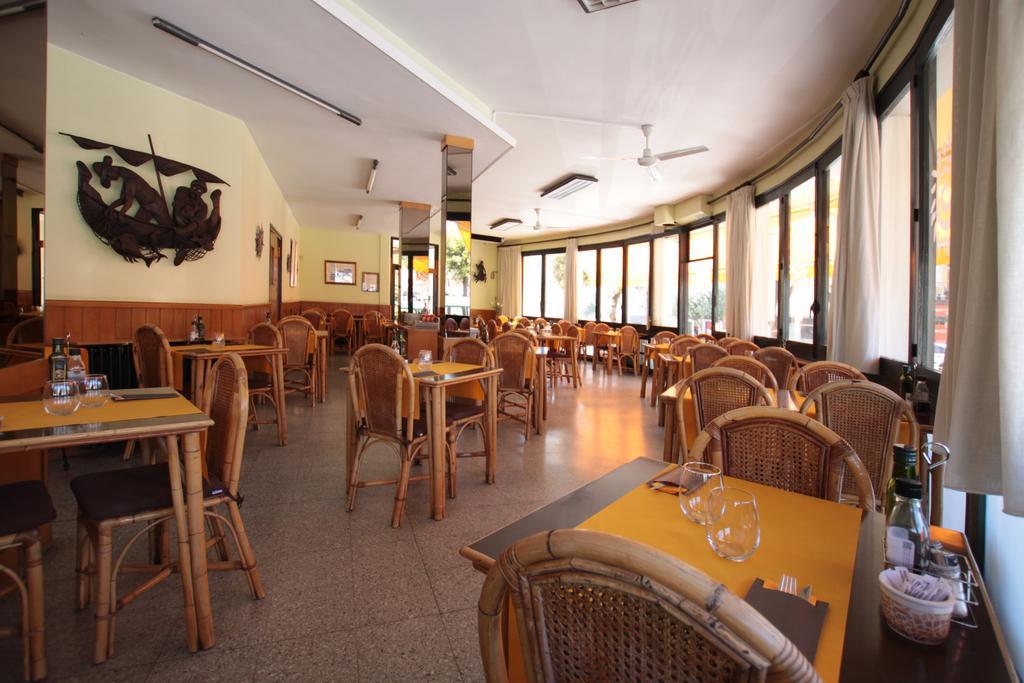 Aparthotel El Sol