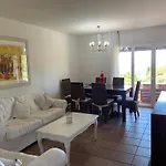 Casa Con Impresionantes Vistas Al Mar