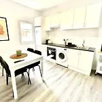 Seahomes Vacations - Centric Apt Tossa De Mar
