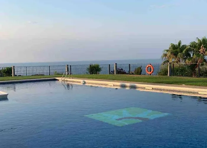 Casa Con Impresionantes Vistas Al Mar