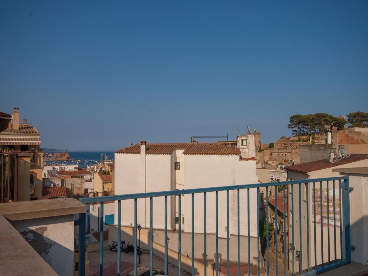 Lets Holidays Big Terrace House With Parking Villa