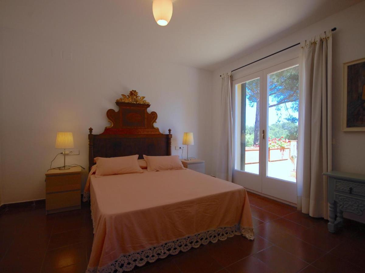 Lets Holidays Lovely Garden House In Mar Menuda Villa Tossa de Mar