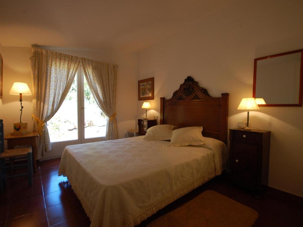 Lets Holidays Lovely Garden House In Mar Menuda Tossa de Mar