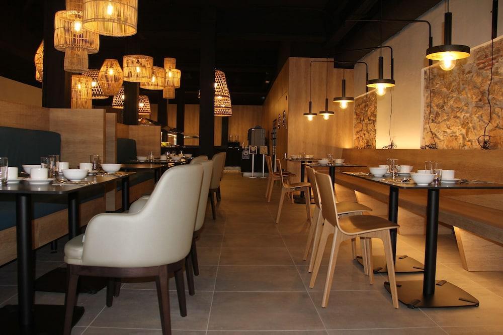 Delfin Hotel