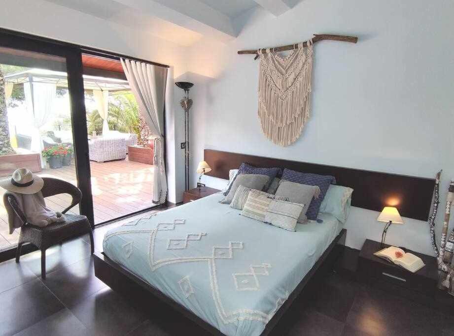 Primera Linea Piscina Jacuzzi Y Playa Privada *