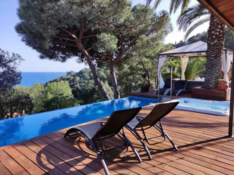 Primera Linea Piscina Jacuzzi Y Playa Privada Villa