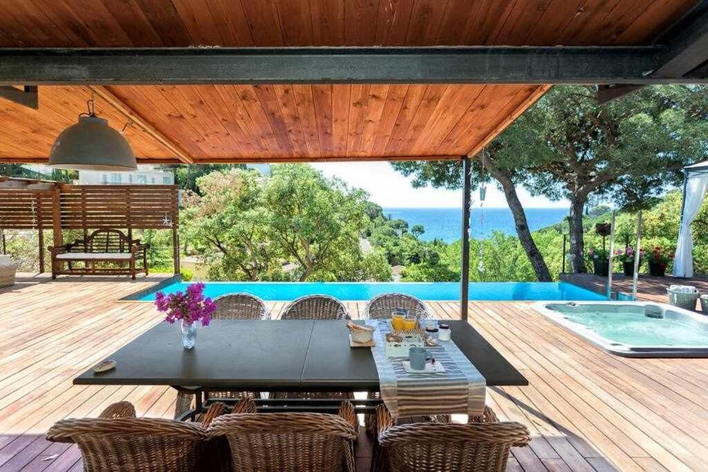 Primera Linea Piscina Jacuzzi Y Playa Privada *