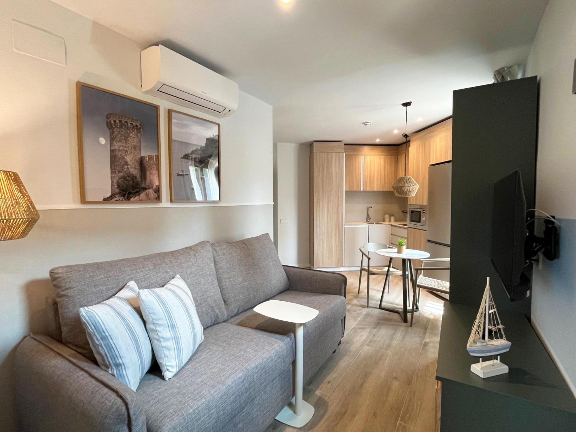 Aparthotel Feelathome Vil-la Romana Tossa de Mar